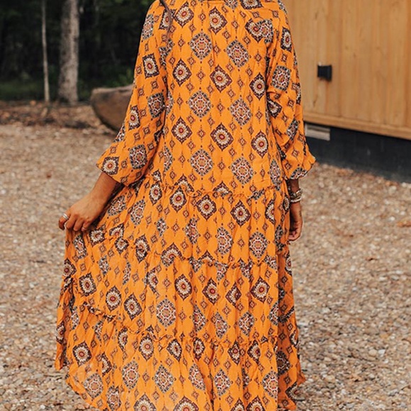 B186 Orange Western Geometric Print Tiered Frilled Loose Fit MIDI Dress - Picture 4 of 4